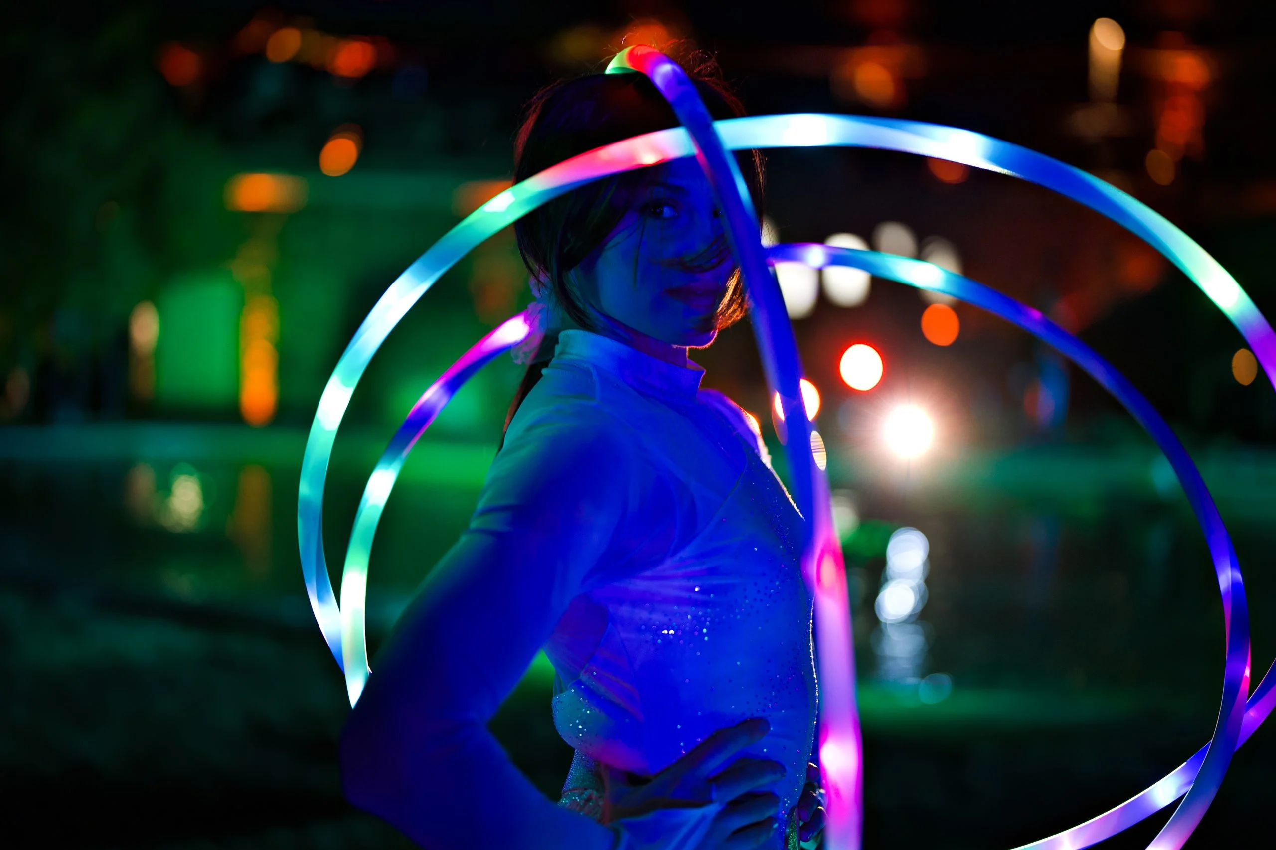 Spettacolo_hula_hoop_led_luminosi_1